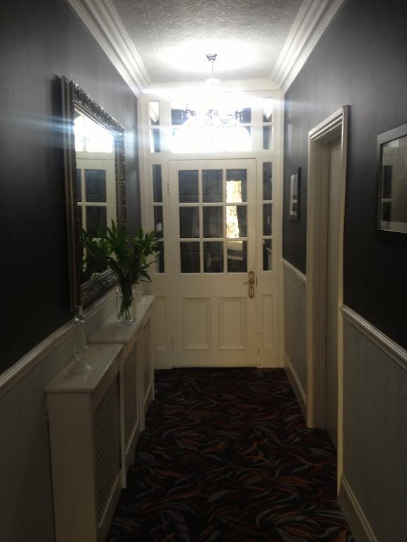 סאות' שילדס Sir William Fox Town House Hotel מראה חיצוני תמונה